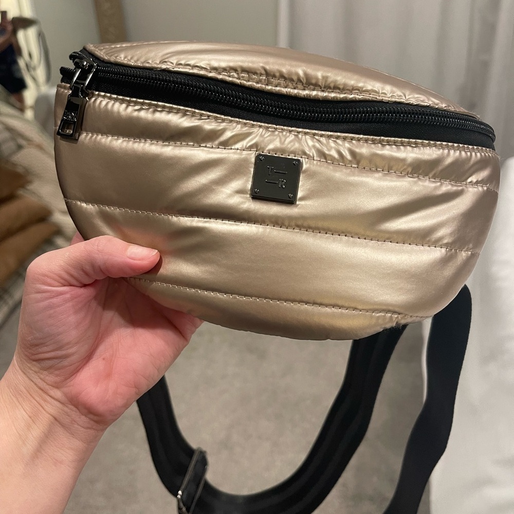 Think Royln Shining Star Metallic Crossbody Bag